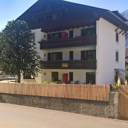 Hotel Krone Morter المظهر الخارجي الصورة