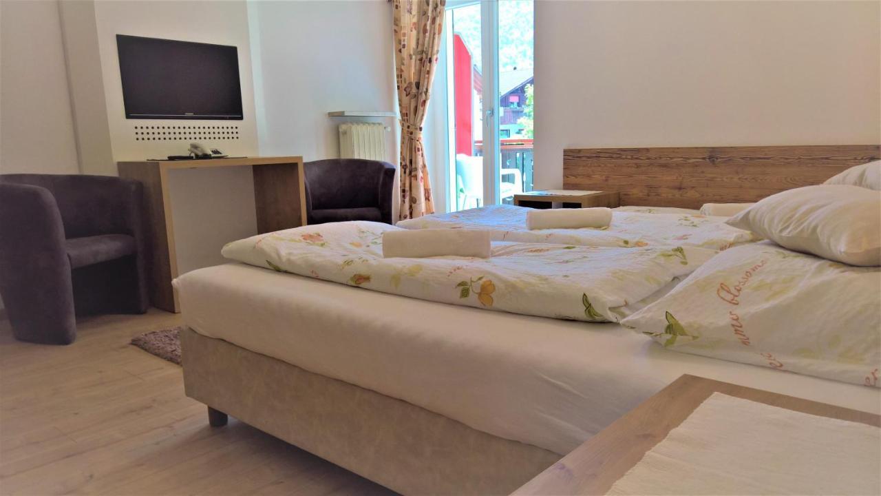 Hotel Krone Morter المظهر الخارجي الصورة